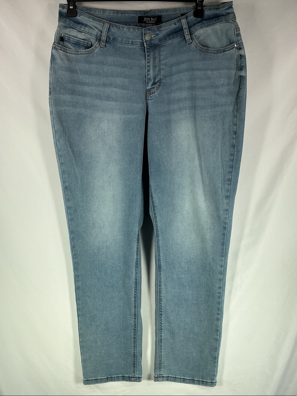 Judy Blue Light Wash Boyfriend Jeans 16w